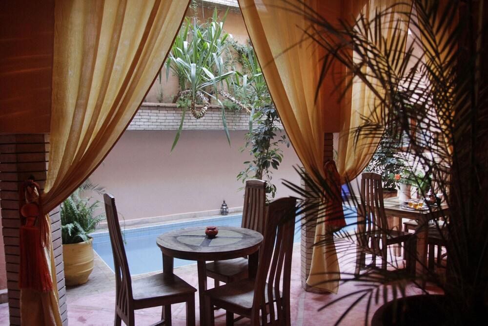 Riad Azenzer Marrakesh Exterior photo