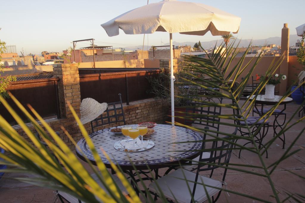 Riad Azenzer Marrakesh Exterior photo